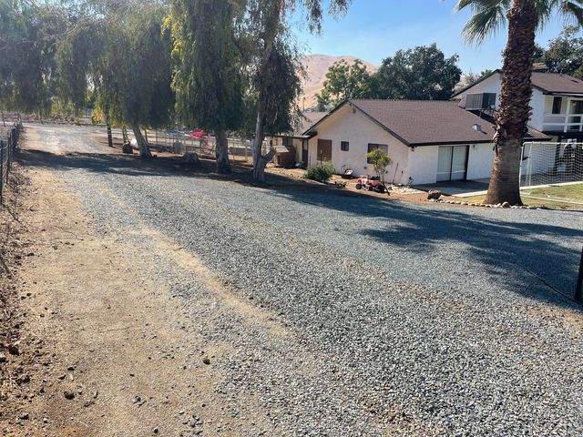 31369 Success Valley Drive, Porterville, CA 93257