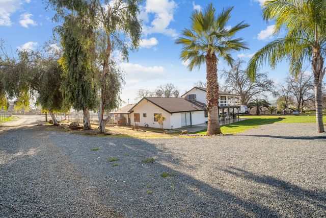 31369 Success Valley Drive, Porterville, CA 93257