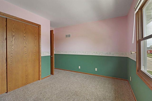 6506 54th AVENUE, Kenosha, WI 53142
