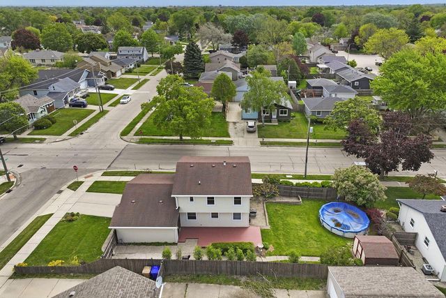 6506 54th AVENUE, Kenosha, WI 53142