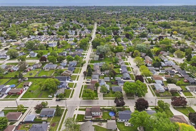 6506 54th AVENUE, Kenosha, WI 53142