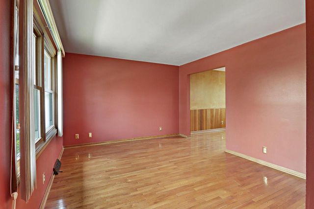 6506 54th AVENUE, Kenosha, WI 53142