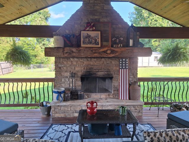 503 Crestview Lane, Valley, AL 36854
