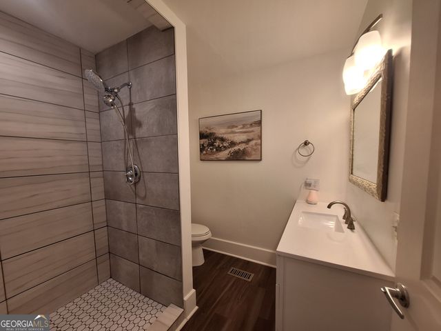 503 Crestview Lane, Valley, AL 36854