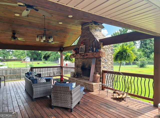 503 Crestview Lane, Valley, AL 36854