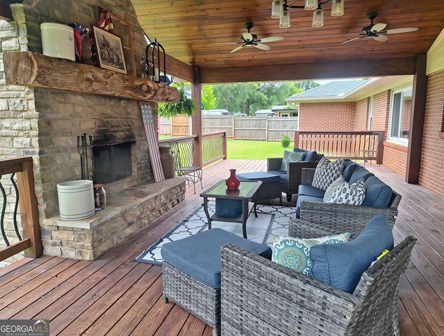 503 Crestview Lane, Valley, AL 36854