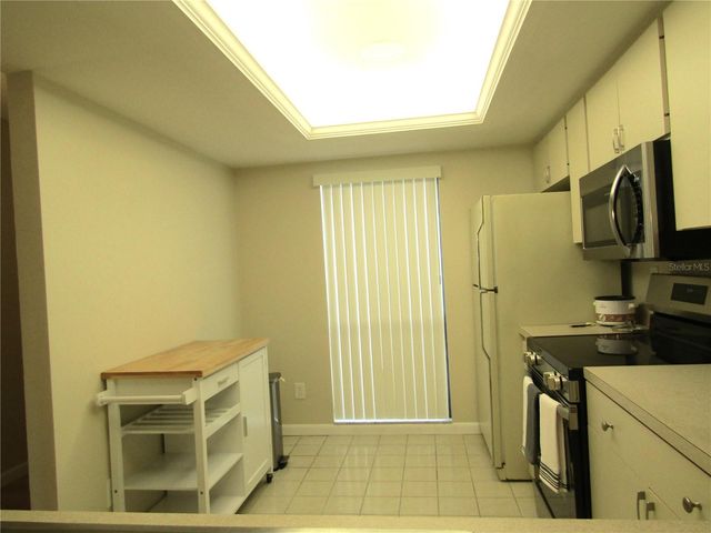 2989 TAYWOOD MEADOWS 19, Sarasota, FL 34235