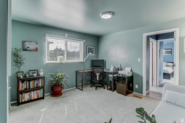 834 E SILVER SHADOWS DR, Murray, UT 84107
