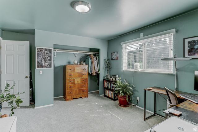 834 E SILVER SHADOWS DR, Murray, UT 84107
