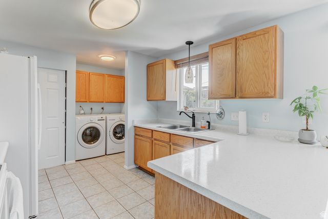 834 E SILVER SHADOWS DR, Murray, UT 84107