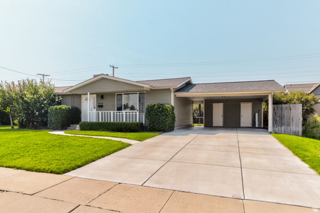 834 E SILVER SHADOWS DR, Murray, UT 84107