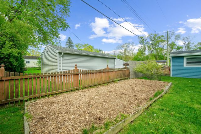2658 Hampshire Road, Ann Arbor, MI 48104