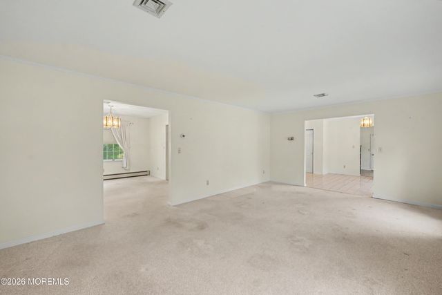 150 Dugan Lane, Toms River, NJ 08753