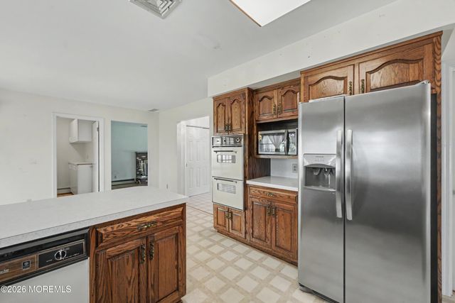 150 Dugan Lane, Toms River, NJ 08753