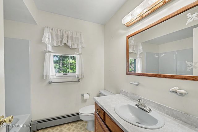 150 Dugan Lane, Toms River, NJ 08753