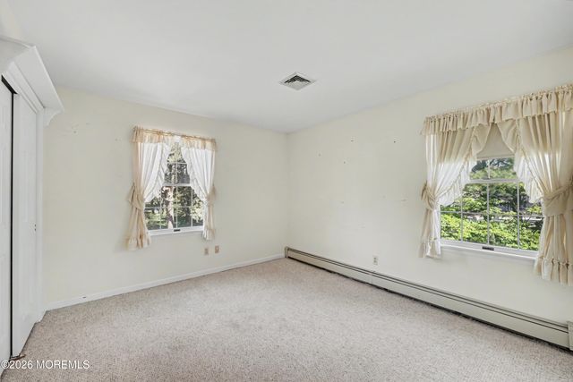 150 Dugan Lane, Toms River, NJ 08753