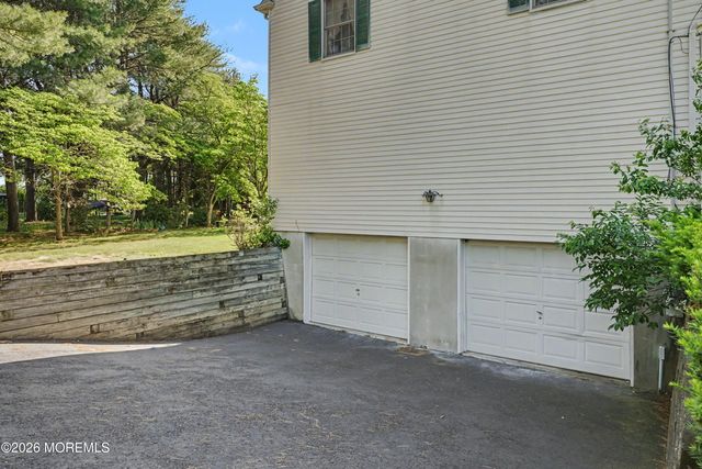 150 Dugan Lane, Toms River, NJ 08753