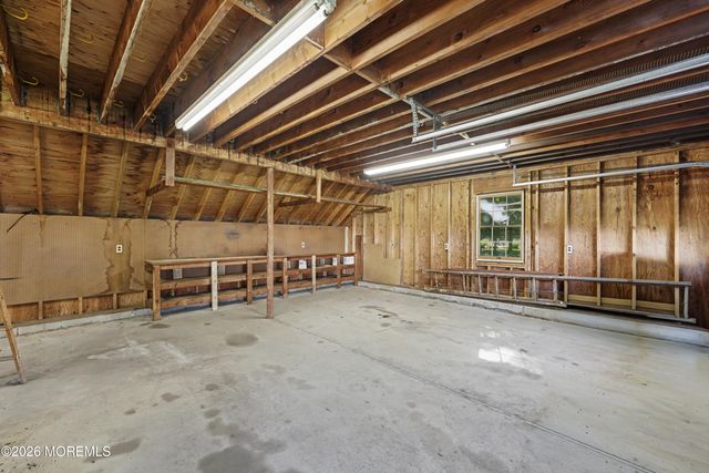 150 Dugan Lane, Toms River, NJ 08753