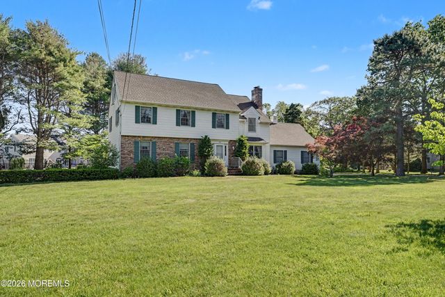 150 Dugan Lane, Toms River, NJ 08753