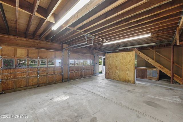 150 Dugan Lane, Toms River, NJ 08753