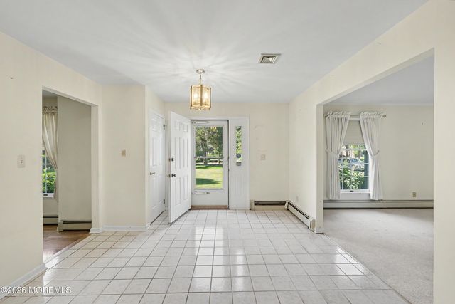 150 Dugan Lane, Toms River, NJ 08753