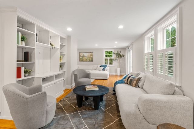 155 Oak Street, Needham, MA 02492