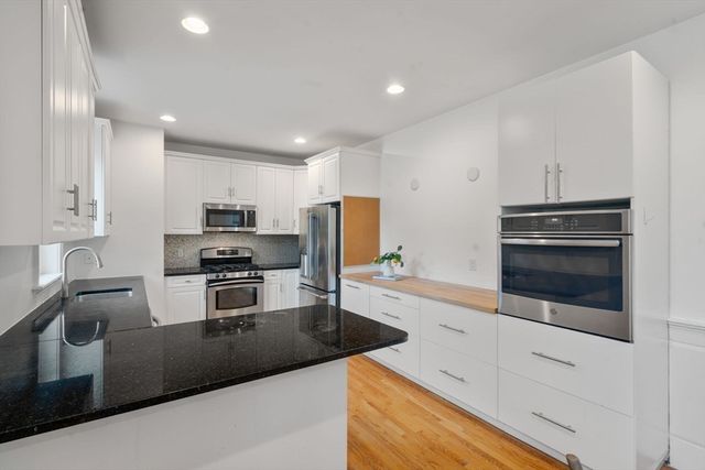 155 Oak Street, Needham, MA 02492