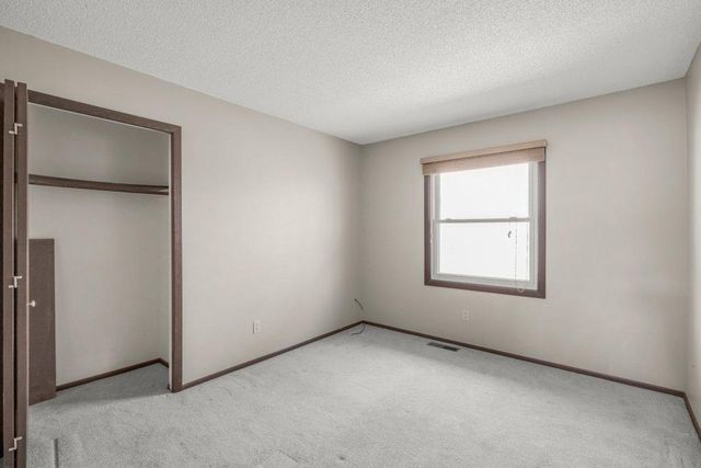 16420 Lake Ridge Drive, Maple Grove, MN 55311