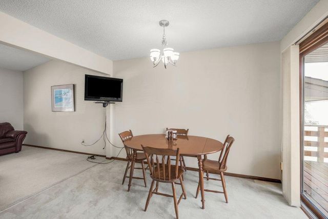 16420 Lake Ridge Drive, Maple Grove, MN 55311