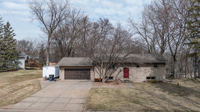 16420 Lake Ridge Drive, Maple Grove, MN 55311
