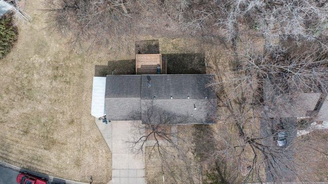 16420 Lake Ridge Drive, Maple Grove, MN 55311