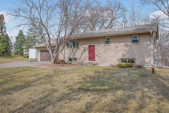 16420 Lake Ridge Drive, Maple Grove, MN 55311