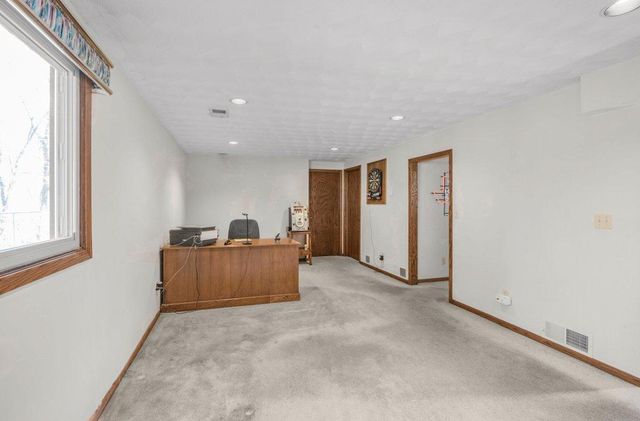 16420 Lake Ridge Drive, Maple Grove, MN 55311