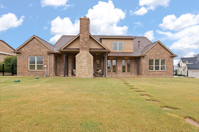 220 Bearclaw Circle, Aledo, TX 76008