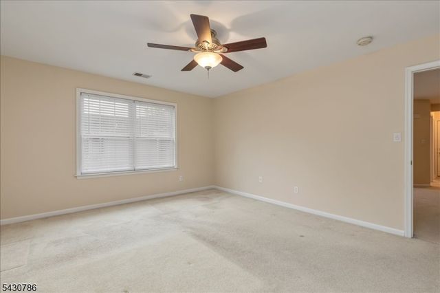 210 Stratford Pl, Bridgewater Twp., NJ 08805