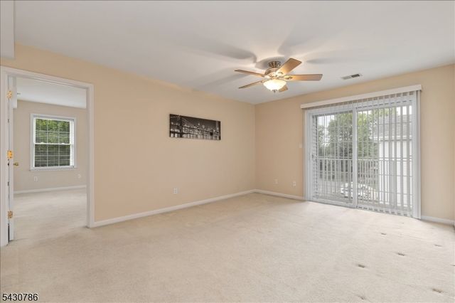 210 Stratford Pl, Bridgewater Twp., NJ 08805
