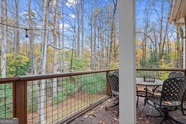 1030 Sasha Lane, Roswell, GA 30075