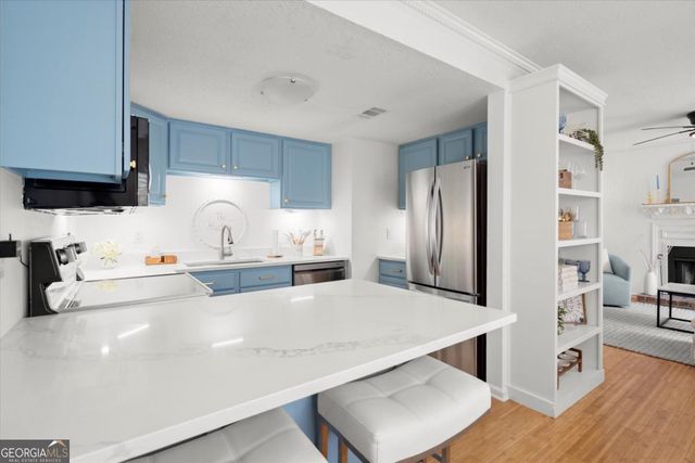 1030 Sasha Lane, Roswell, GA 30075