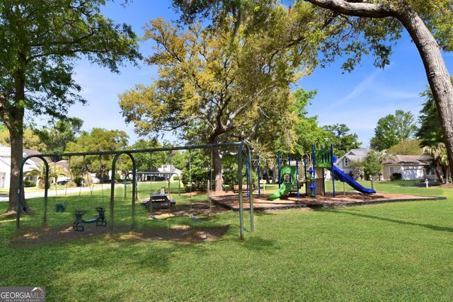 530 Clement Circle, St. Simons, GA 31522
