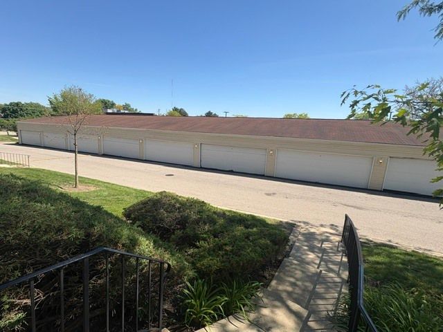 200 S Waters Edge Drive 202, Glendale Heights, IL 60139