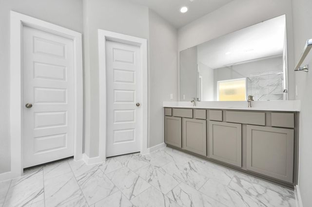 11130 Tulip Ridge Trail, Houston, TX 77044