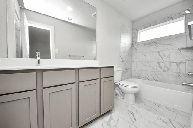 11130 Tulip Ridge Trail, Houston, TX 77044