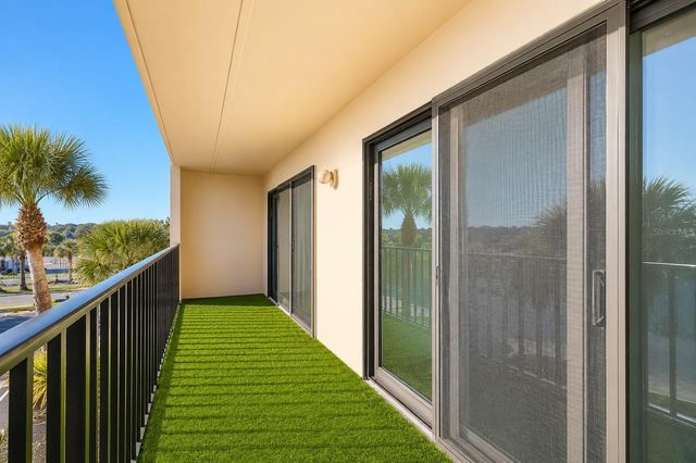 51 ISLAND WAY 311, Clearwater Beach, FL 33767