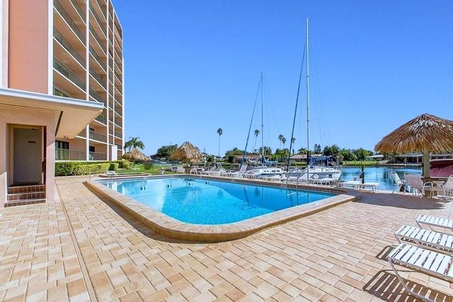 51 ISLAND WAY 311, Clearwater Beach, FL 33767