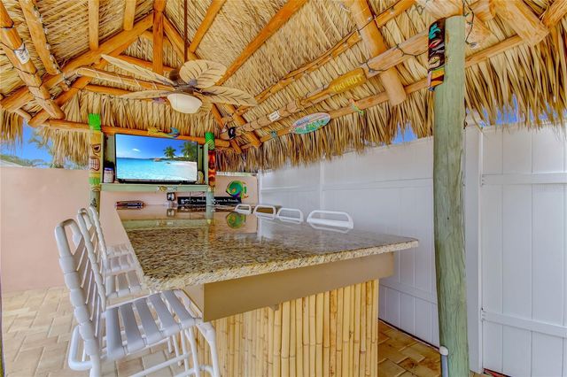51 ISLAND WAY 311, Clearwater Beach, FL 33767