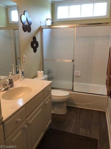 6300 High View Road, Greensboro, NC 27410