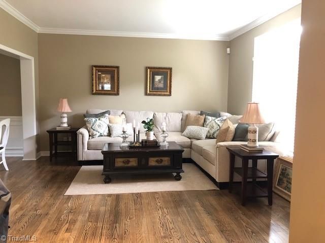 6300 High View Road, Greensboro, NC 27410