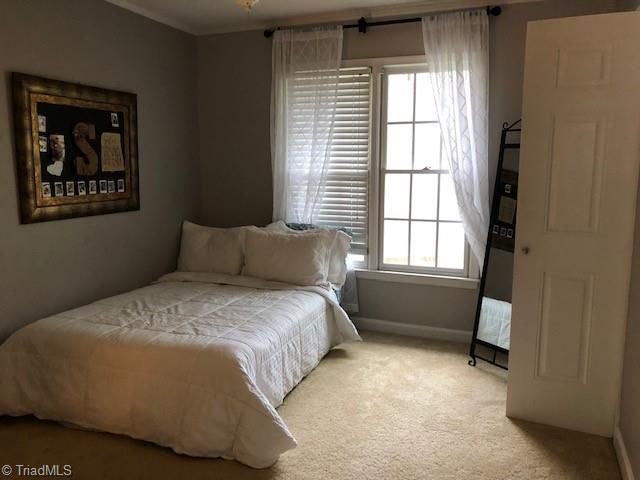 6300 High View Road, Greensboro, NC 27410