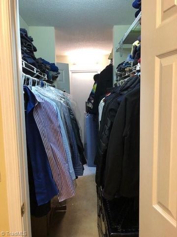 6300 High View Road, Greensboro, NC 27410