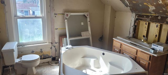 1419 Union Street, Mishawaka, IN 46544